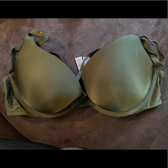 VS Bra Bundle - Picture 2 of 14